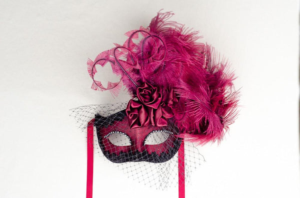 Dolce Rosa Rasberry Masquerade Mask