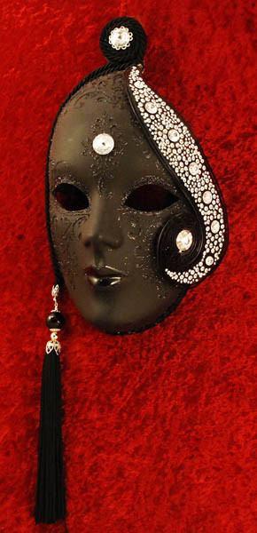 Volto Beatrice Black Masquerade Mask