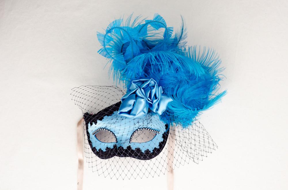 Dolce Rosa Sky Blue Masquerade Mask