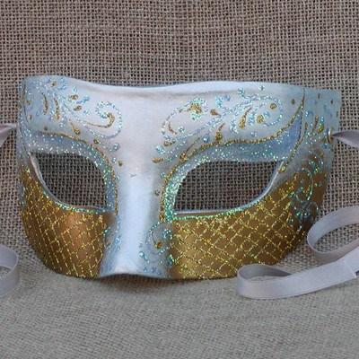 Colombina Heartbreaker Blue Masquerade Mask