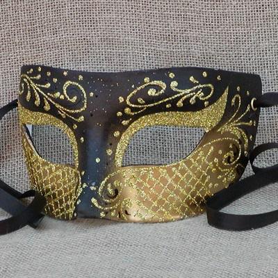 Colombina Heartbreaker Gold Masquerade Mask