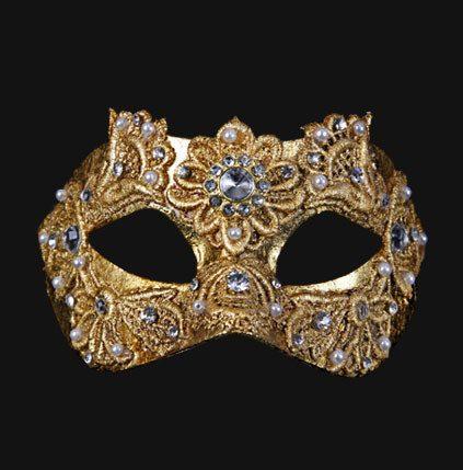 Colombina Macrame Gold Masquerade Mask