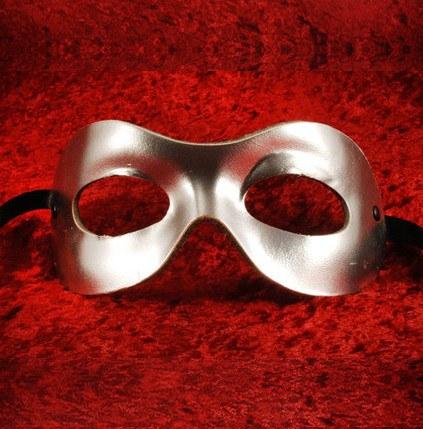 Fellini Leather Silver D Masquerade Mask