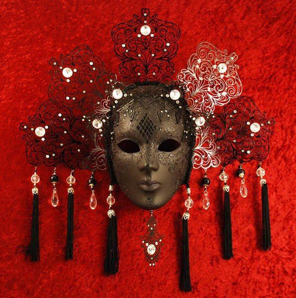 Magnificient Nefertiti Black Masquerade Mask