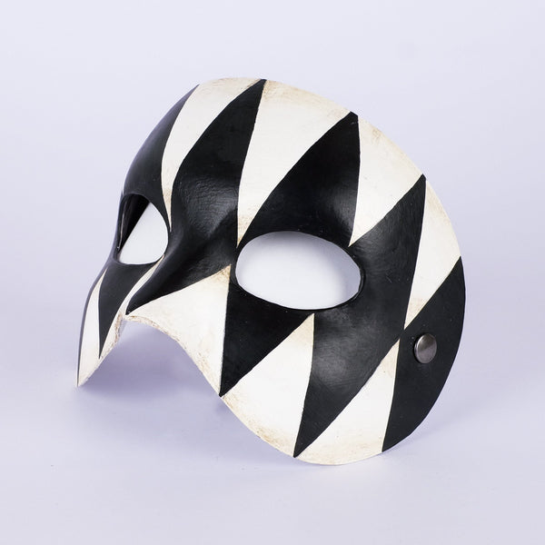 Opera Harlequin Black & White Masquerade Mask